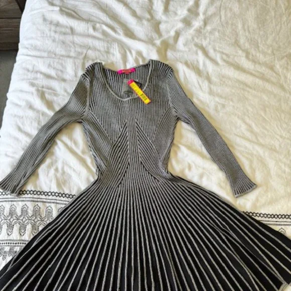 knit short sleeve dress Ribbed Knit Short Sleeve Sweater Dress (multiple colors) main image 0
